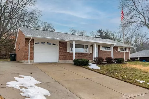 2087 Lehigh Pl, Moraine, OH 45439