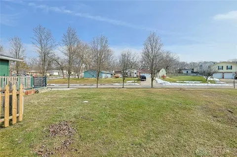 2437 Trinity Dr, Middletown, OH 45044 photo 26