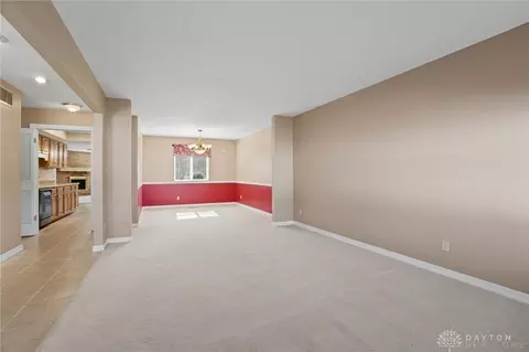 Living - 332 Kimbary Dr, Washington Township, OH 45458 photo 4 of 13