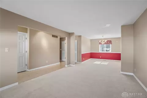 Living - 332 Kimbary Dr, Washington Township, OH 45458 photo 6 of 13