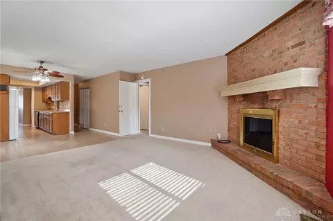 Living - 332 Kimbary Dr, Washington Township, OH 45458 photo 13 of 13