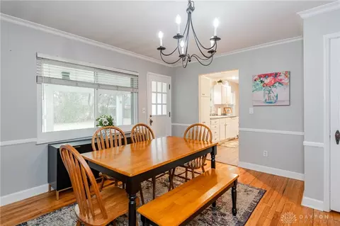 Dining - 3217 Atherton Rd, Kettering, OH 45409 photo 3 of 4