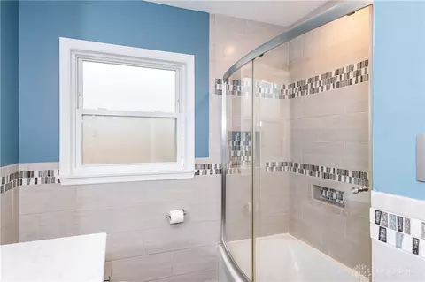 Bath - 3217 Atherton Rd, Kettering, OH 45409 photo 3 of 7