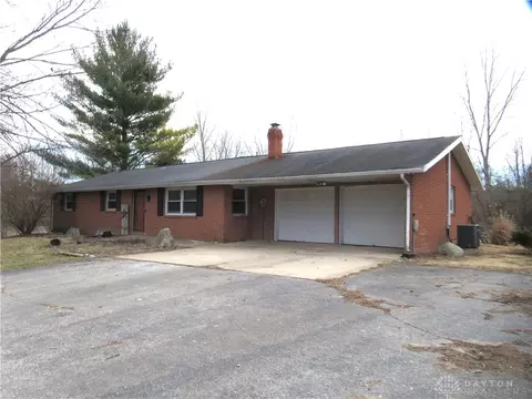 16775 Hunnicut Rd, Cambridge City, IN 47327