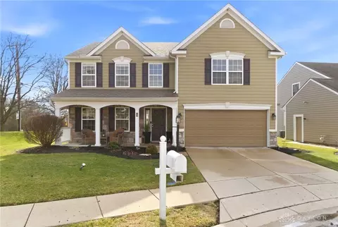 5 Woodcliff Blvd, Springboro, OH 45066