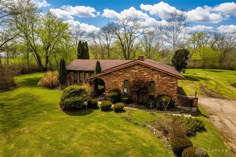499 Cochran Rd, Hamilton, OH 45013