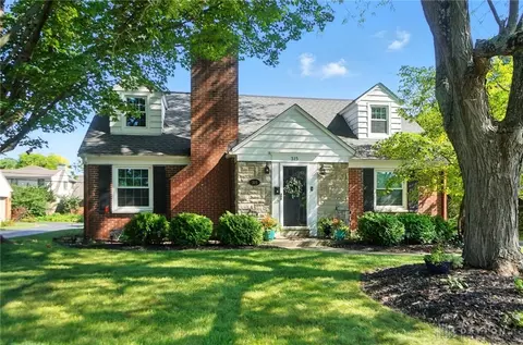 315 Patterson Rd, Oakwood, OH 45419
