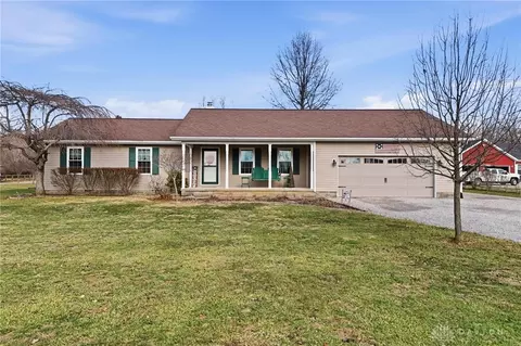 5396 Fischer Rd, Clarksville, OH 45113