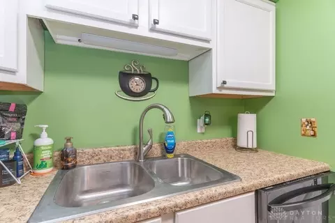 Kitchen - 4472 Saint Paris Pike, Springfield, OH 45504 photo 2 of 2
