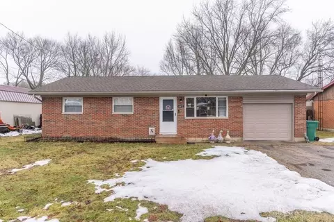 Exterior - 4472 Saint Paris Pike, Springfield, OH 45504 photo 4 of 4