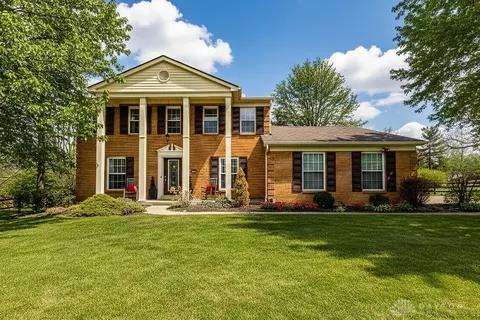 7118 Kirkcaldy Dr, West Chester, OH 45069