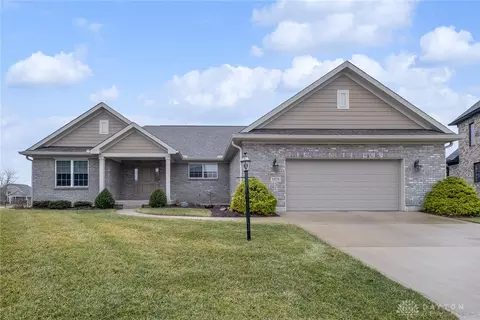 1475 Runnymeade Way, Xenia, OH 45385