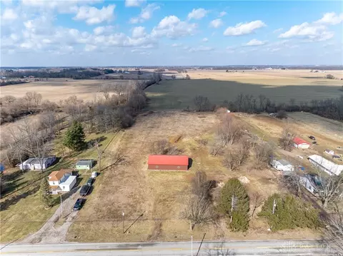1226 E Jackson Rd, Springfield, OH 45502 photo 2