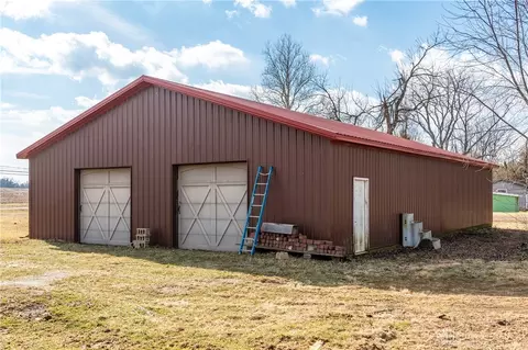 1226 E Jackson Rd, Springfield, OH 45502 photo 8
