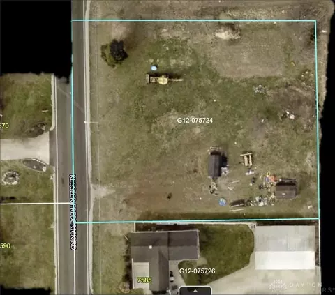 7575 S Kessler Frederick Rd, West Milton, OH 45383