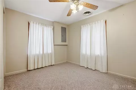 Bedroom - 5210 Kerns Rd, Springfield, OH 45502 photo 3 of 6