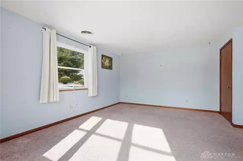 Bedroom - 5210 Kerns Rd, Springfield, OH 45502 photo 1 of 6