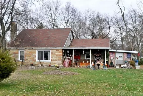 111 Cain St, New Lebanon, OH 45345
