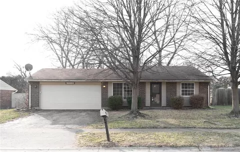 7773 Timbercrest Dr, Dayton, OH 45424