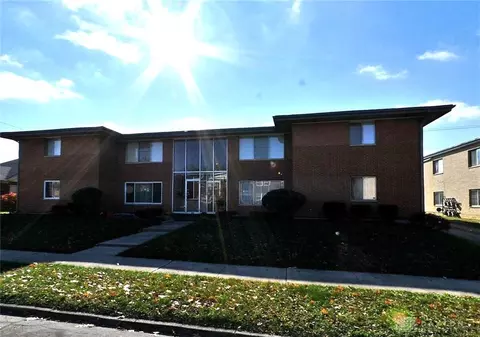 3140 Valerie Arms Dr #2, Dayton, OH 45405