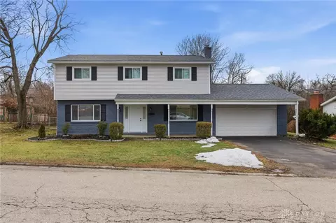 6419 Clematis Dr, Dayton, OH 45449