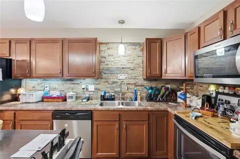 2028 Jackson Ln, Middletown, OH 45044 photo 12