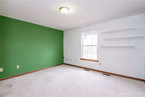 Bedroom - 929 N Tecumseh Rd, Springfield, OH 45504 photo 6 of 7