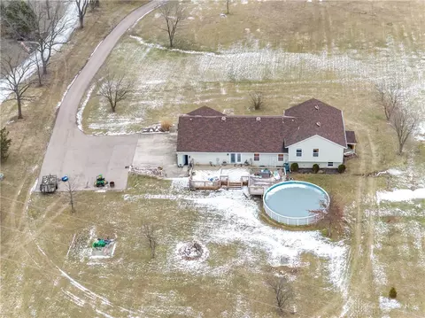 View/Area - 929 N Tecumseh Rd, Springfield, OH 45504 photo 9 of 12