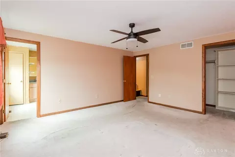 Bedroom - 929 N Tecumseh Rd, Springfield, OH 45504 photo 3 of 7