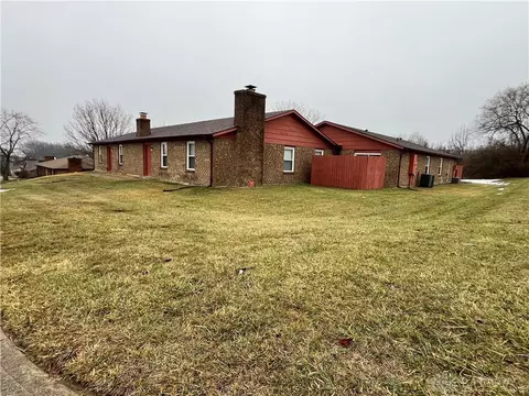 1450 Minstrel Dr #A-D, Dayton, OH 45449
