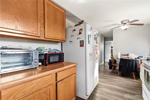 Kitchen - 2267 Yorkshire Pl, Kettering, OH 45419 photo 1 of 2