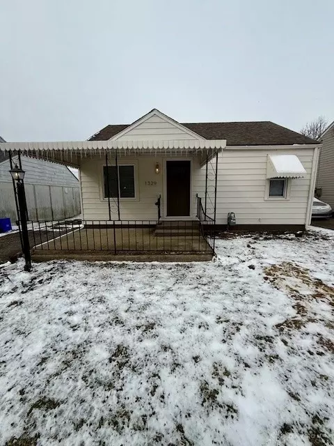 1329 Lamar Dr, Springfield, OH 45504