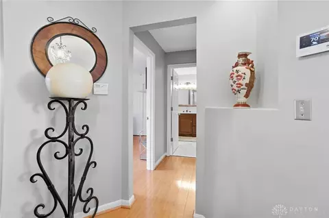 Entry Way - 4019 Fieldsedge Dr, Mason, OH 45040 photo 6 of 10