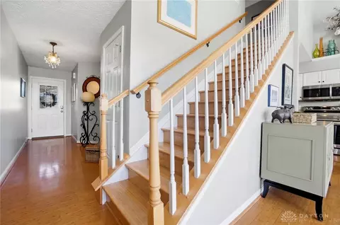 Entry Way - 4019 Fieldsedge Dr, Mason, OH 45040 photo 7 of 10