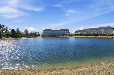 View/Area - 4019 Fieldsedge Dr, Mason, OH 45040 photo 3 of 4