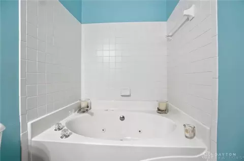 Bath - 4019 Fieldsedge Dr, Mason, OH 45040 photo 11 of 11
