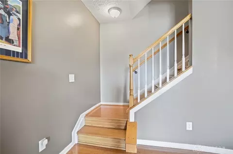 Entry Way - 4019 Fieldsedge Dr, Mason, OH 45040 photo 9 of 10