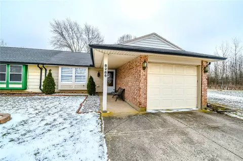 8286 Briar Ridge Ct, Huber Heights, OH 45424