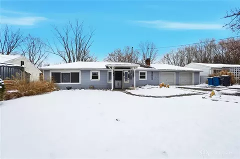 793 Greenwood Ln, Cincinnati, OH 45245
