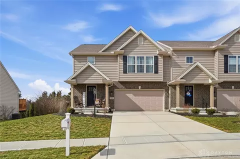 2203 Cobblestone Ct, Miamisburg, OH 45342