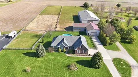1540 Jasper Rd, Xenia, OH 45385