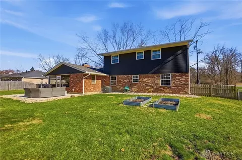 Exterior - 9725 Sheehan Rd, Centerville, OH 45458 photo 10 of 13