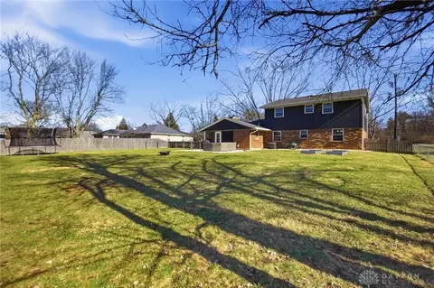 Exterior - 9725 Sheehan Rd, Centerville, OH 45458 photo 11 of 13