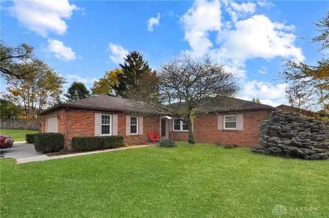 1231 Howard Dr, Greenville, OH 45331