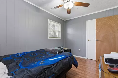 Bedroom - 6000 Sharp Rd, Dayton, OH 45432 photo 4 of 6