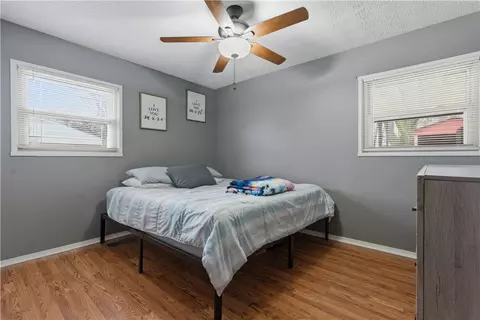 Bedroom - 6000 Sharp Rd, Dayton, OH 45432 photo 5 of 6