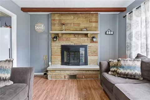 Living - 6000 Sharp Rd, Dayton, OH 45432 photo 1 of 1
