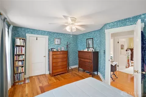 Bedroom - 920 Oak St, Springfield, OH 45505 photo 2 of 6