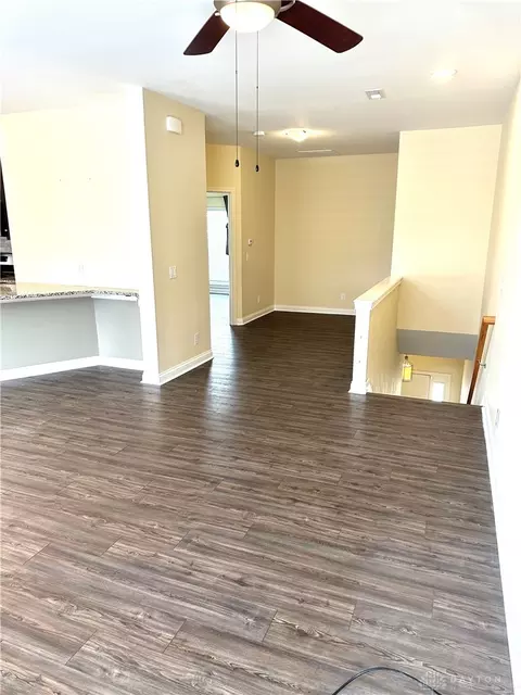 Living - 199 E Rochelle St #I199, Cincinnati, OH 45219 photo 4 of 4