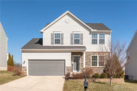 2780 Riverstone Dr, Xenia, OH 45385